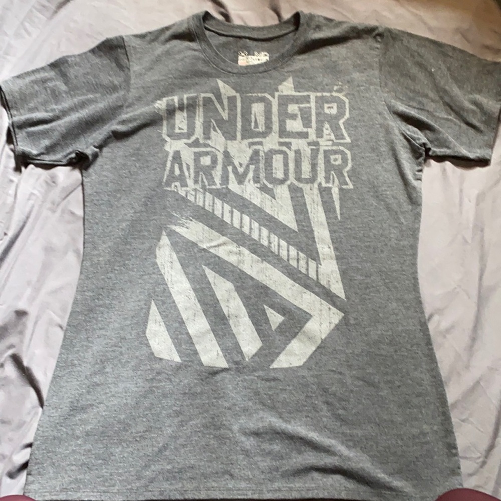 Under armour t-shirt